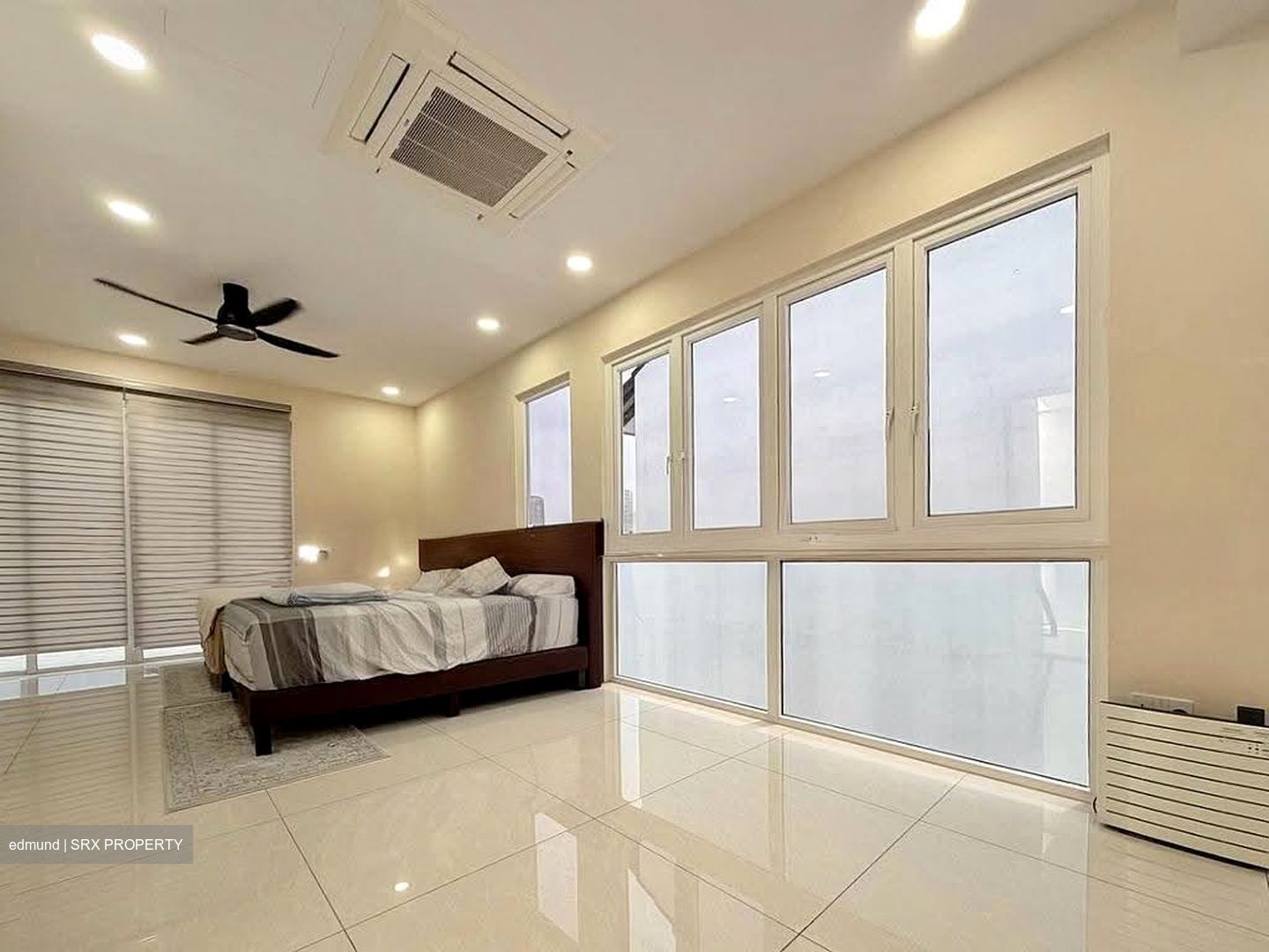 Serangoon Garden Estate (D19), Terrace #637840061